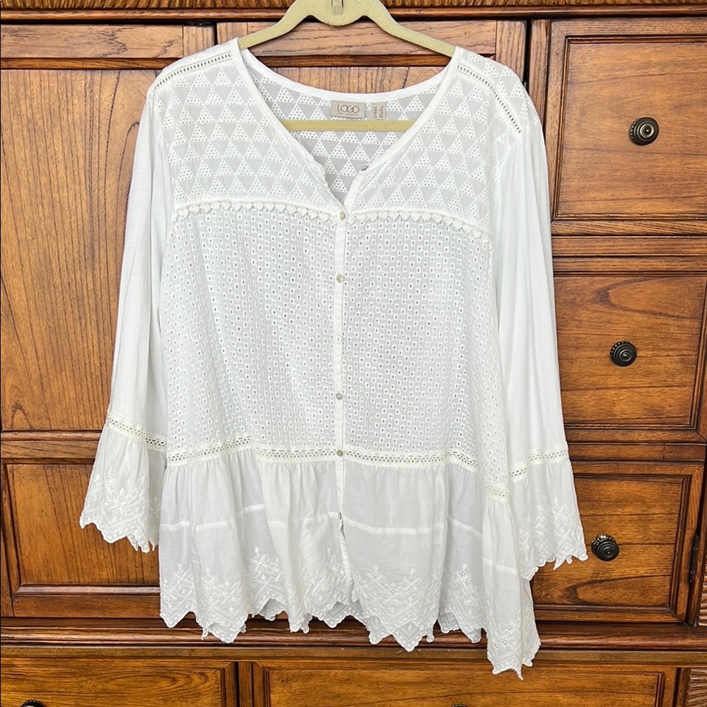 LOGO by Lori Goldstein White Lace Blouse